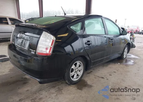2005 Toyota Prius from USA, damaged, VIN JTDKB20U653088351